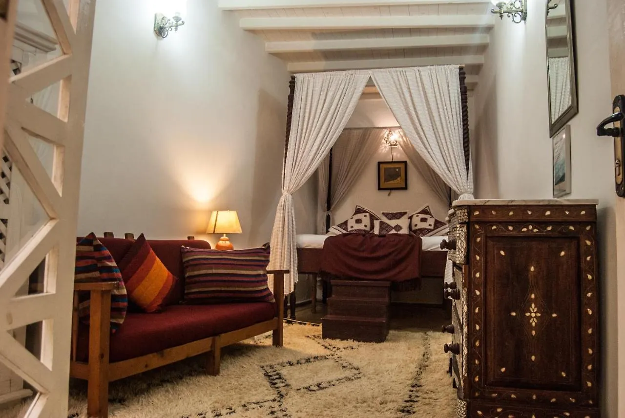 Riad Dar Latigeo Essaouira 3*,
