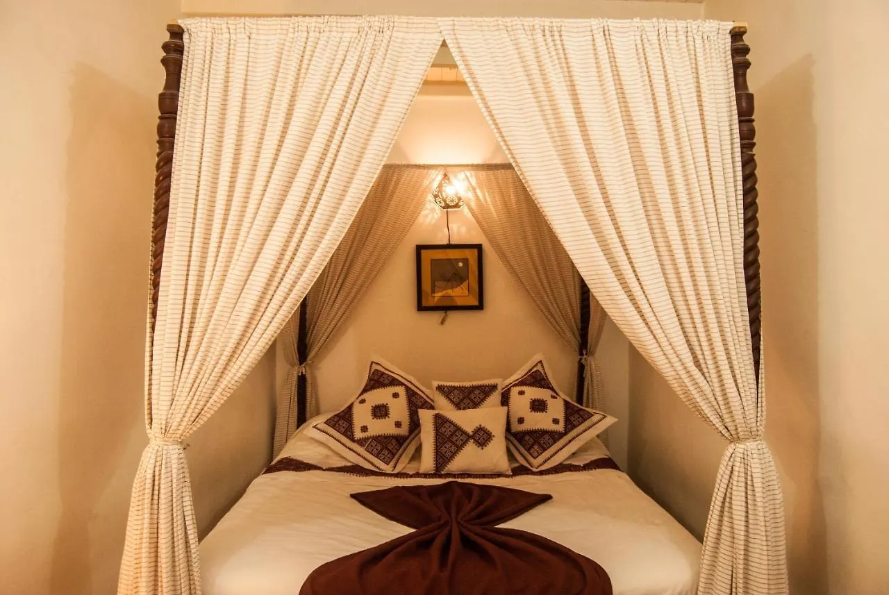Riad Dar Latigeo Essaouira Couette-café